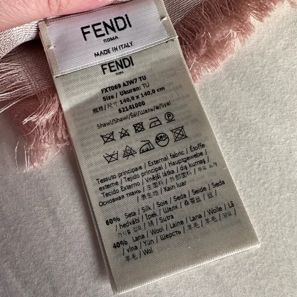 Fendi FF Pink Organic Silk Shawl - NWT Never Worn - Picture 4 of 6